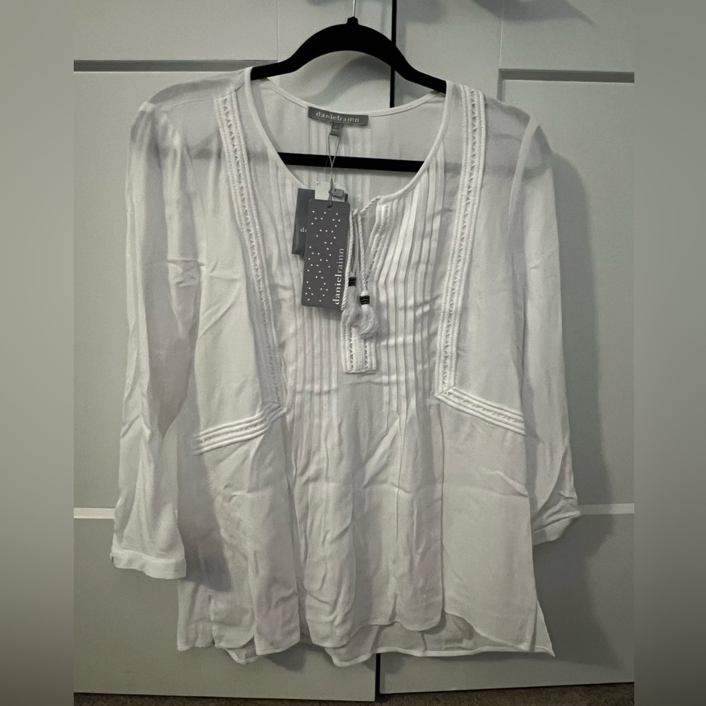 Women’s danielrainn top, new with tags! - Picture 2 of 4